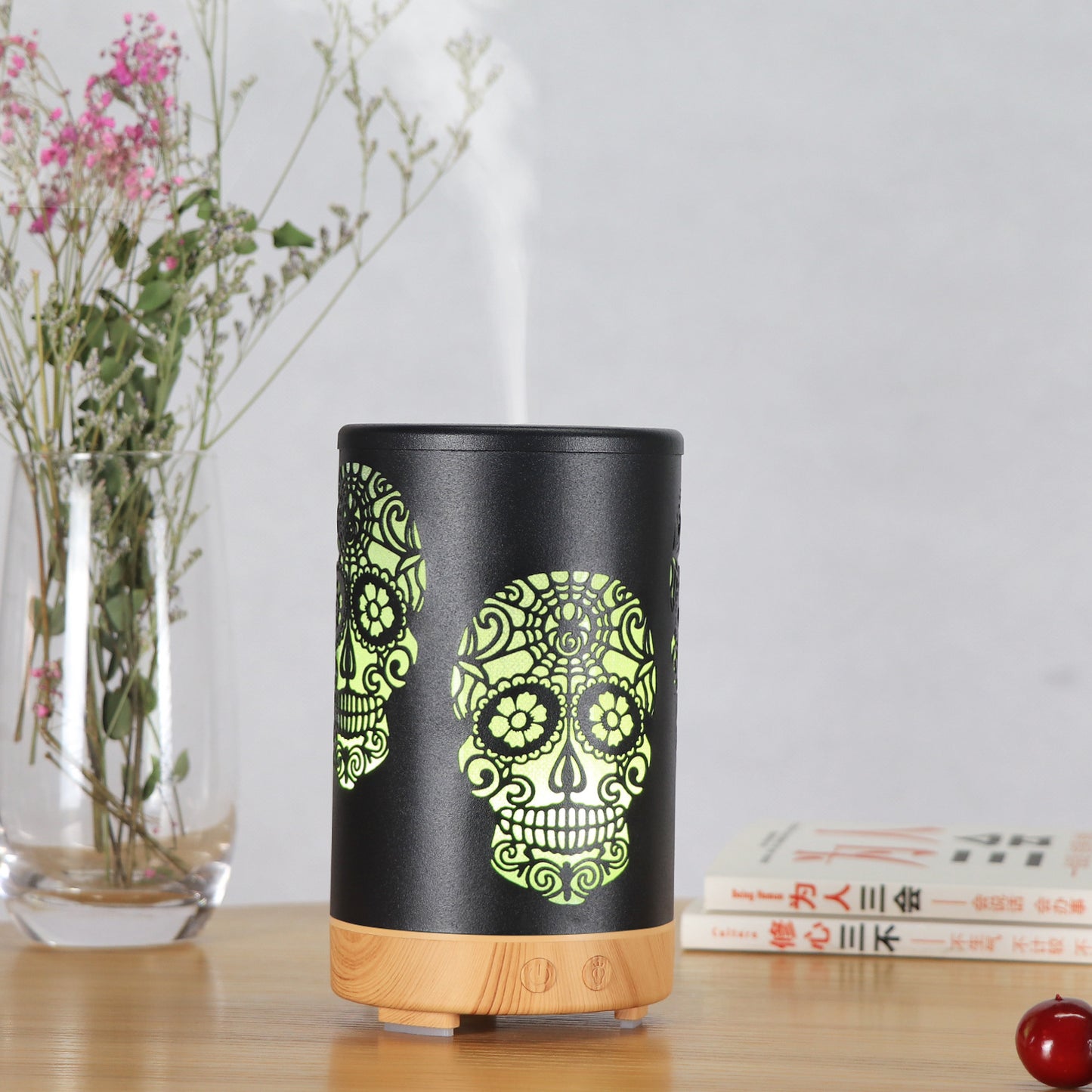 Aromadiffusor mit Totenkopfmotiv