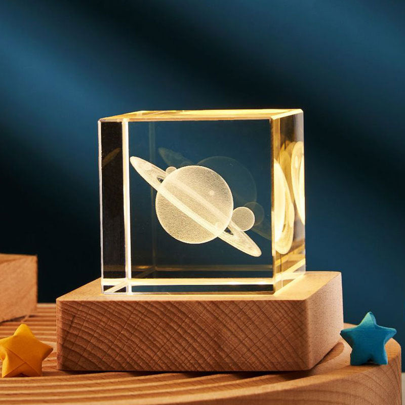 Transparenter 3D-Kristallwürfel